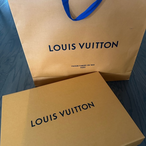 Louis Vuitton Never Full Pink Interior with original box, bag & dust pouch - Picture 17 of 17